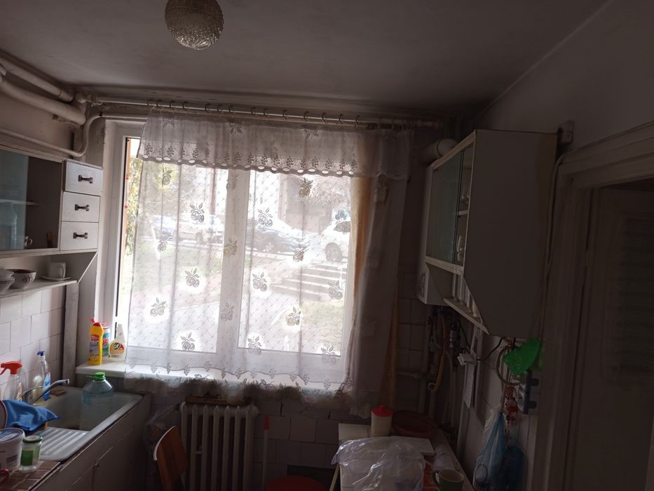 Vând apartament 2 camere ultracentral