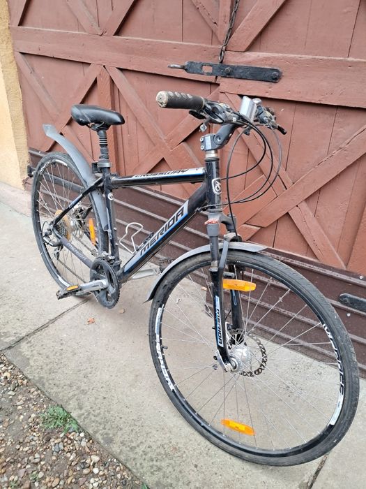 Vând trei biciclete