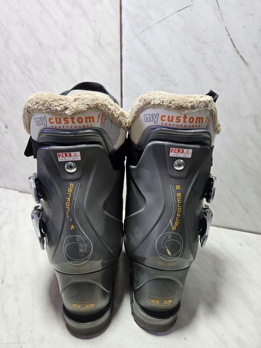 Clapari ski schi  Salomon  mondo 24-24,5   corespunde mărimii 38