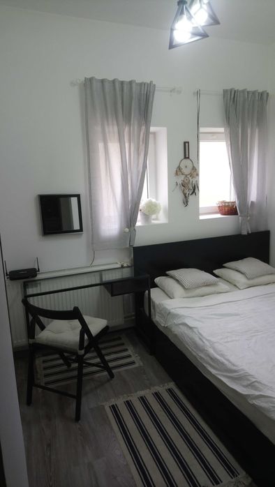 Apartament 2 cam demisol 11 Iunie