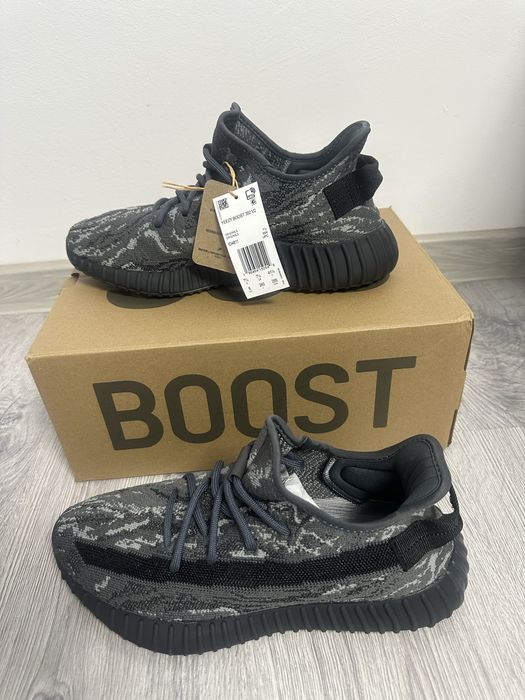 adidasi yeezy pentru barbati
