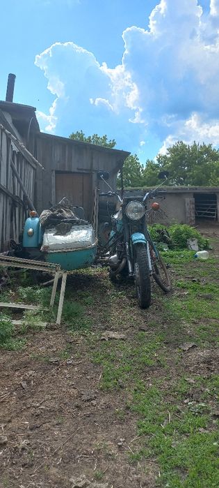 Мотоцикл Иж продам или обмен