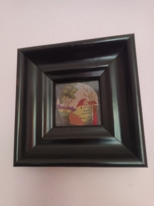 Tablouri goblen  anii '60, ramă masivă 30 x 30 cm