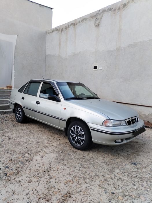 Nexia1  donc  ПОЛ-ЛЮКС