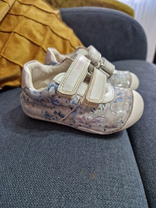 Pantofi piele întoarsă Geox marimea 21