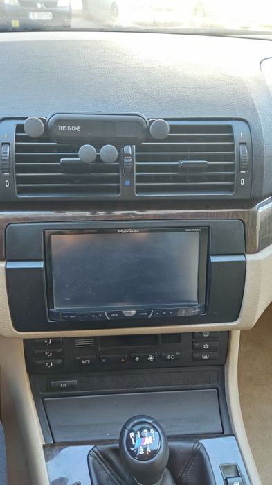 2din Мултимедия Pioneer AVH-5500BT