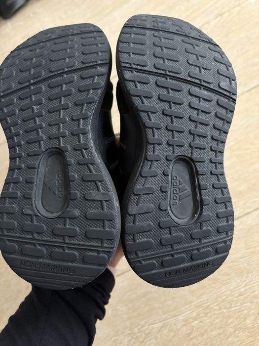 Incaltaminte Adidas marime 31