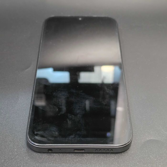 HOPE AMANET P8   Redmi 15  256 gb 4gb ram