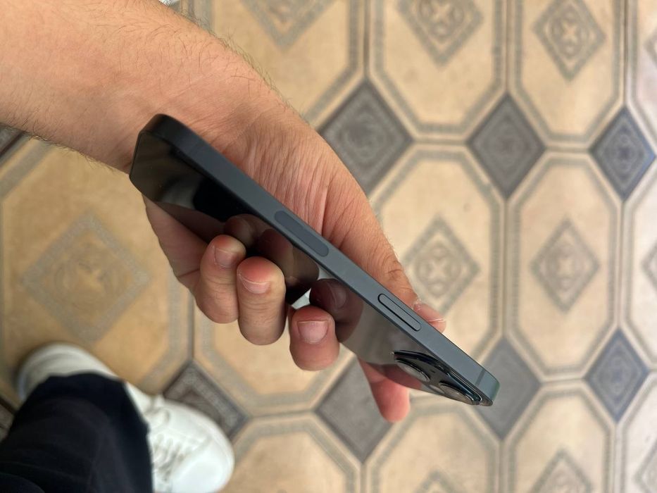 Iphone 13 ozi sotiladi