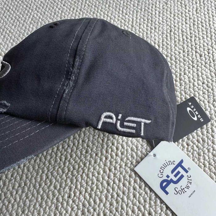 Oakley x Piet  OAKLEY x PALACE Лимитирана Серия Шапки Лято и Зима.