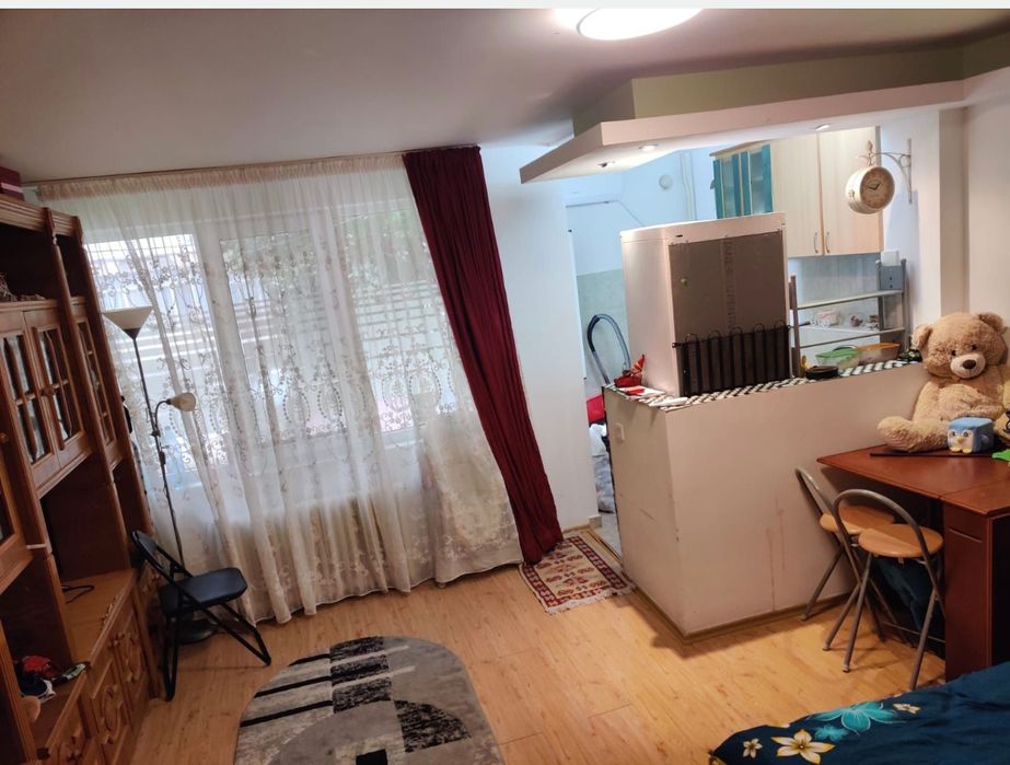 Vând Garsonieră în Dărmănești