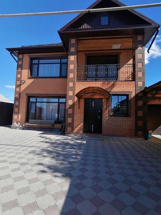 Продажа 2-этажного дома
