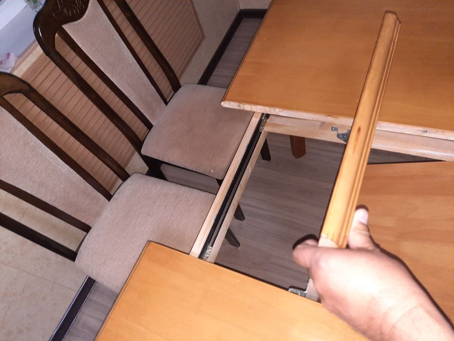 Стол кухонный дубовый