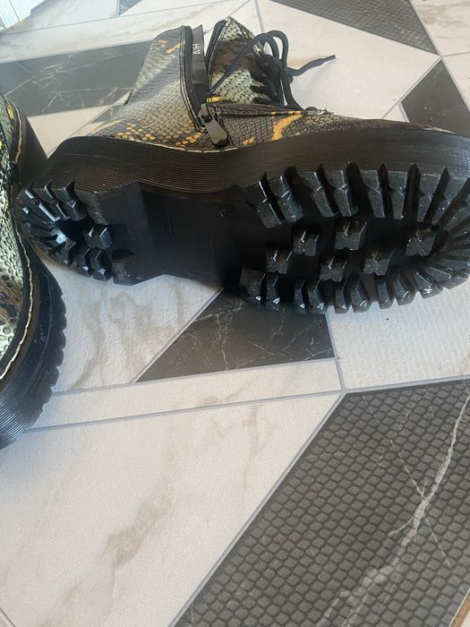 Женские ботинки на осень