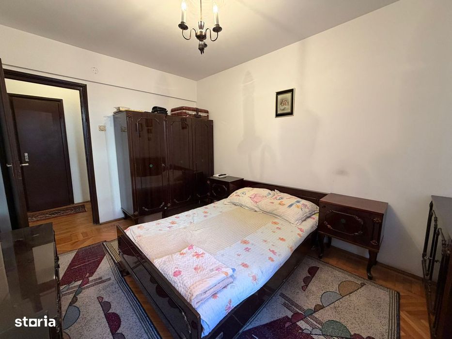 Apartament 3 camere | Decomandat | Bulevardul Basarabia