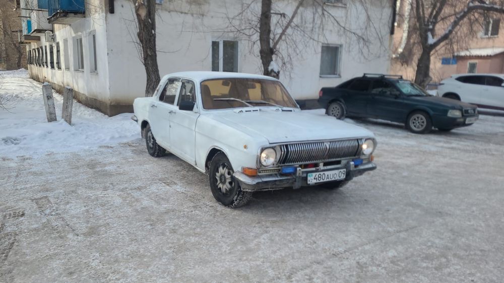 Продаю Волгу 2410