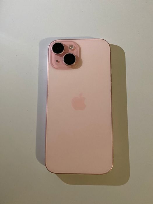 Продам iPhone 15