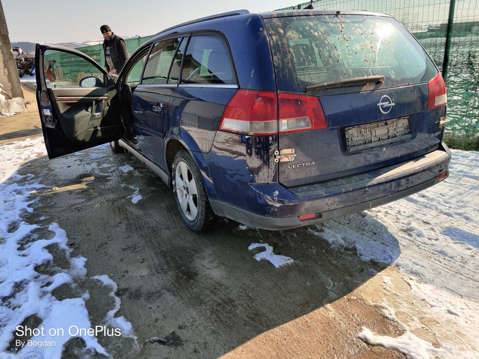 Vindem piese rezultate din dezmembrarea unui Opel Vectra C