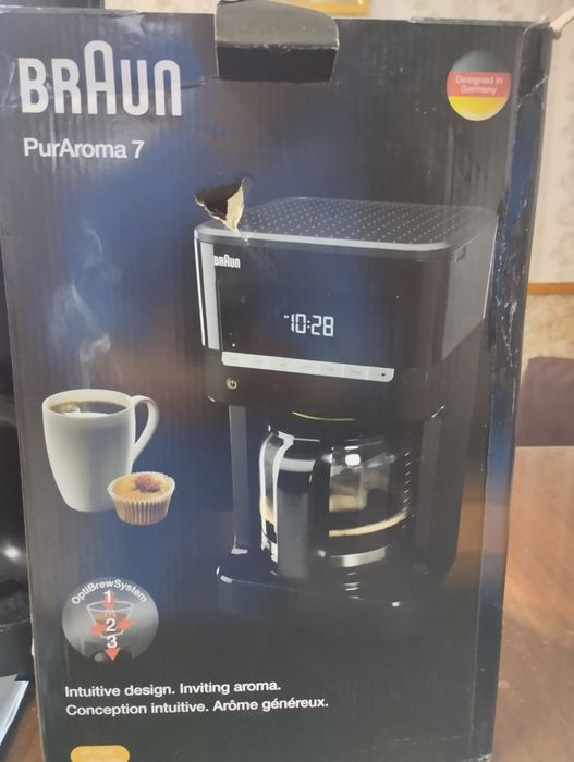 Кофеварка. Новая. Дёшево.