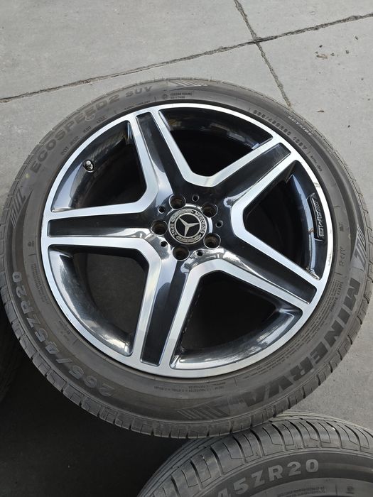 Оригинални AMG Джанти с гуми 20 цола за Mercedes ML GLE W166
Джантите