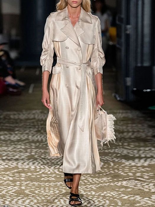 Trenci rafinat si sofisticat