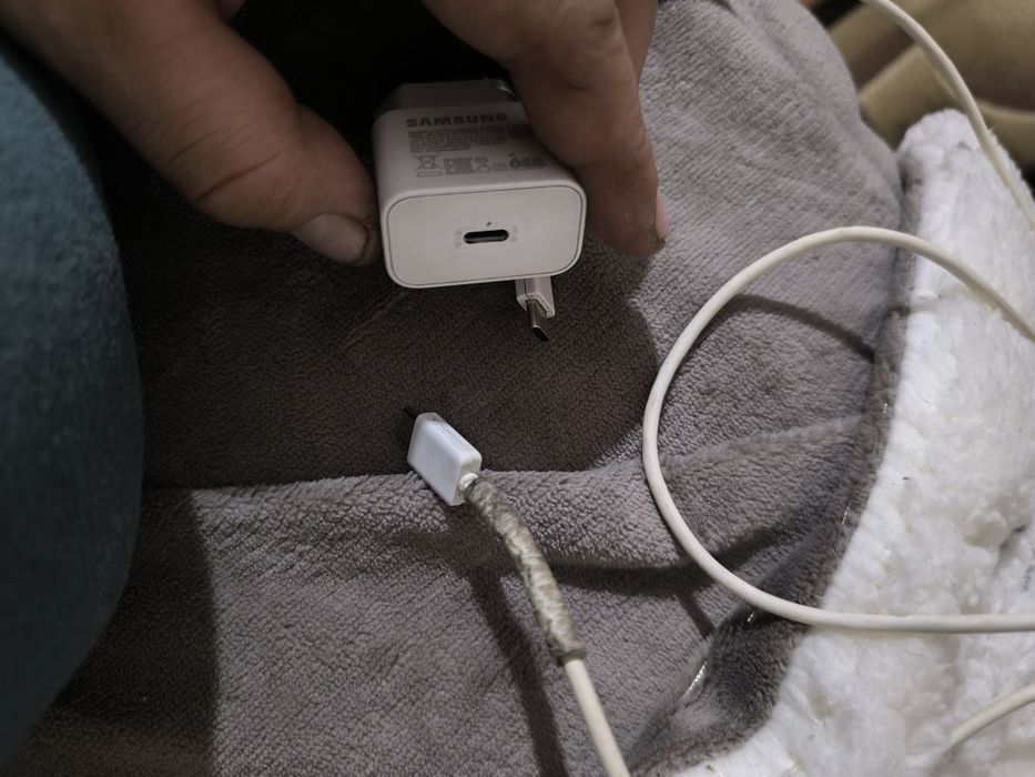 Оригинальная зарадка Самсунг таепси