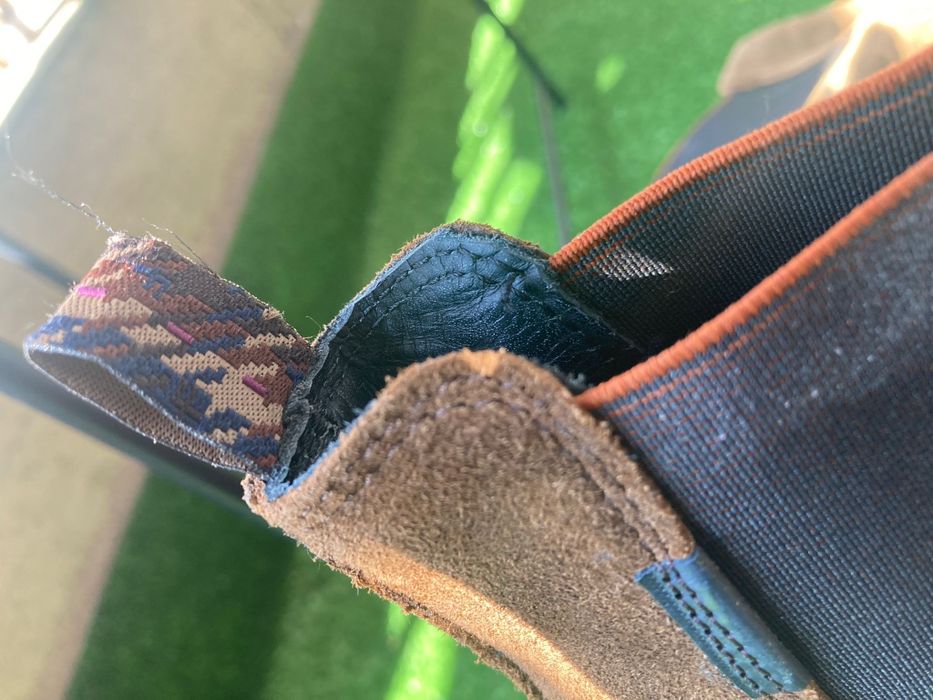 Мъжки боти Floris van Bommel