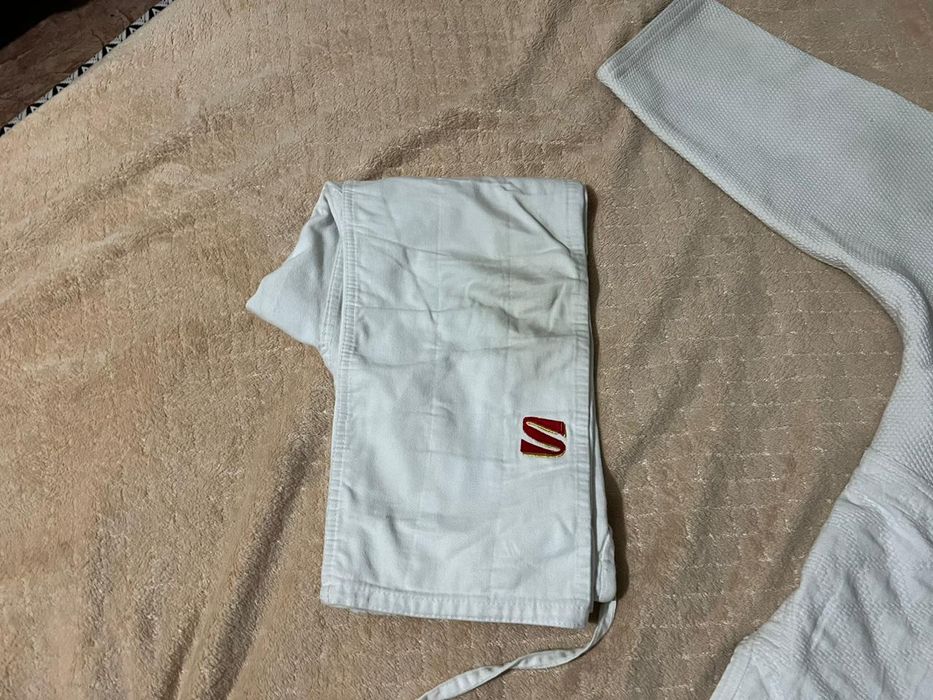 Кимоно Sakura для дзюдо