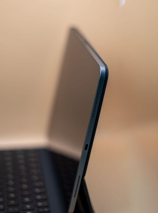 iPad Pro 11”, 512 GB + accesorii premium