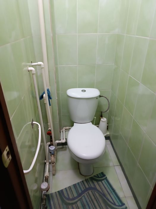 Срочно! продаю 2-х комнатную на Юго-Востоке 30 мкр ул. Рыскулова - Vista 3