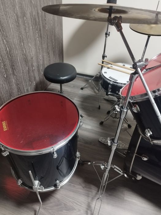 Барабанная установка  TAMA