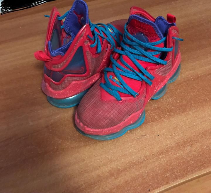 LeBron 19 Basketball