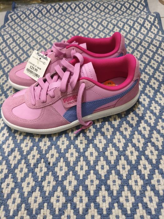 Продам новые кроссовки Puma