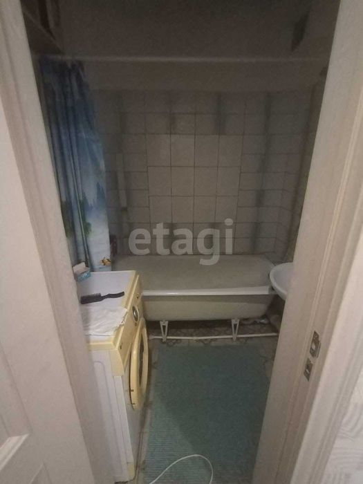 Продам 2 комнатную квартиру