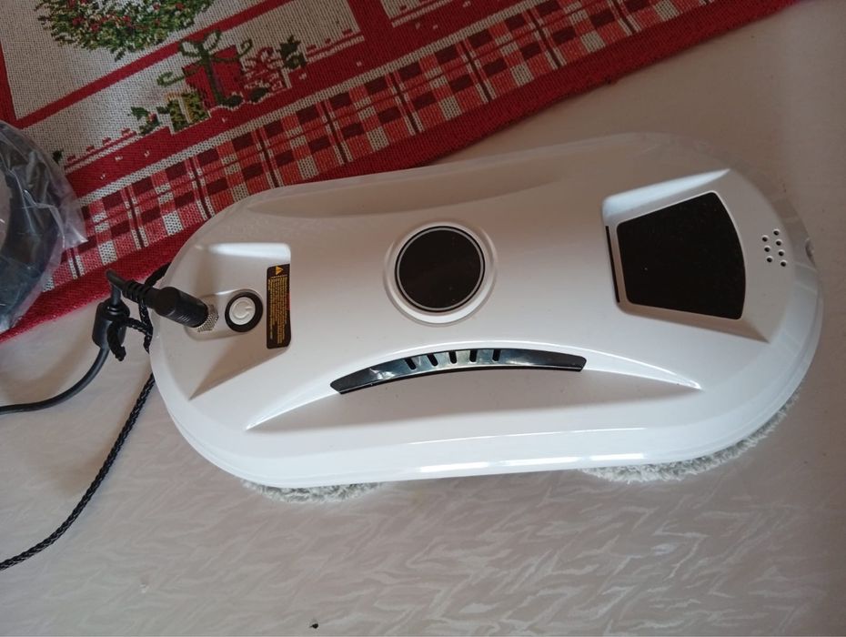 Робот для мытья окон.