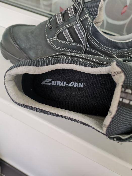 Bocanci cu  bot de fier noi