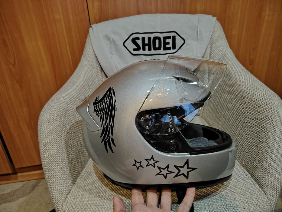 Каска за мотор SHOEI