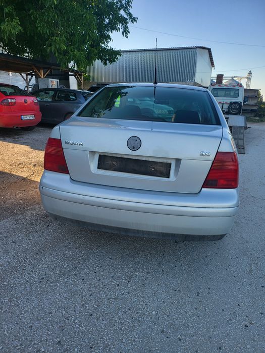 Бора 2.0 бензин НА ЧАСТИ