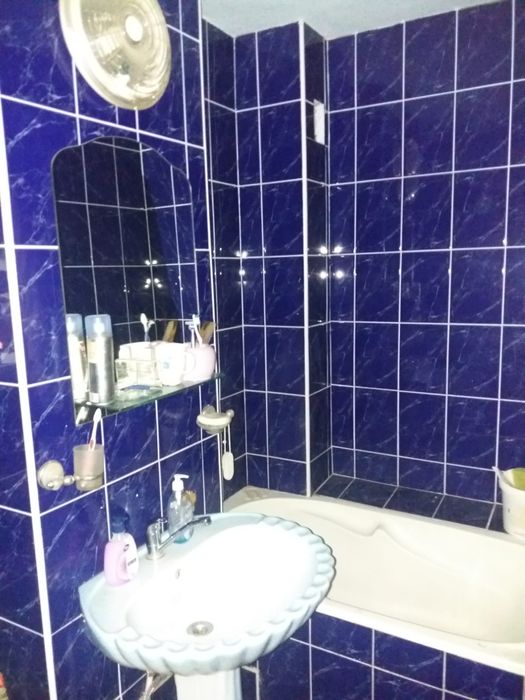 Vând apartament 4 camere Sânmartin