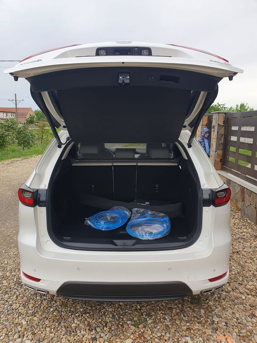 Vând MAZDA CX60 Pug Pug-in Hybrid=60000 km. An 2023/06= Preț 39000 € +