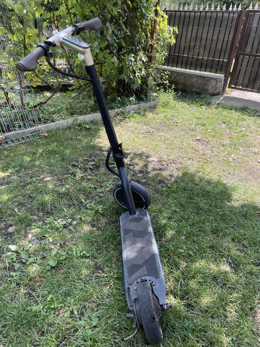 Trotineta electrica Oxelo R900E – pentru reparat / piese