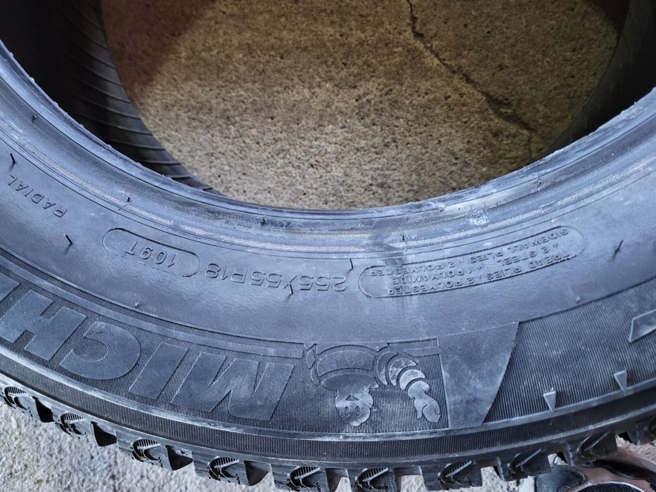 Продам зимнию резину  R-18.