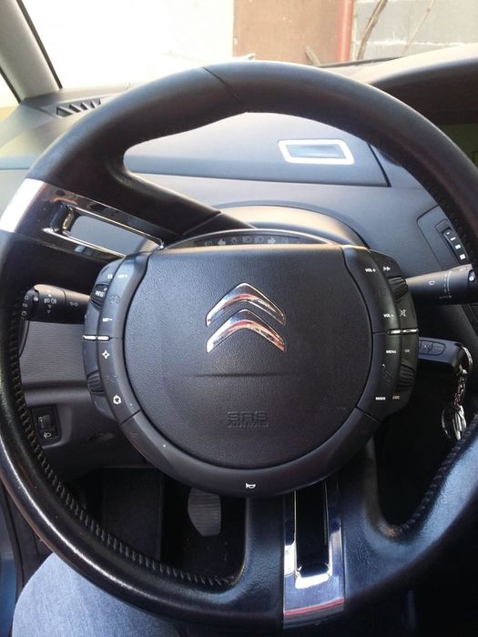 Vând Citroen C4 Grande picaso