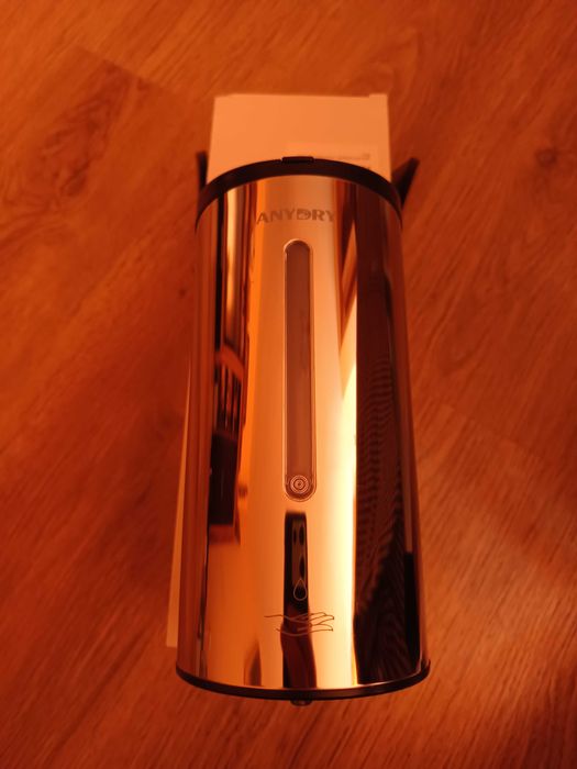 Автоматичен диспенсър за сапун за заведения