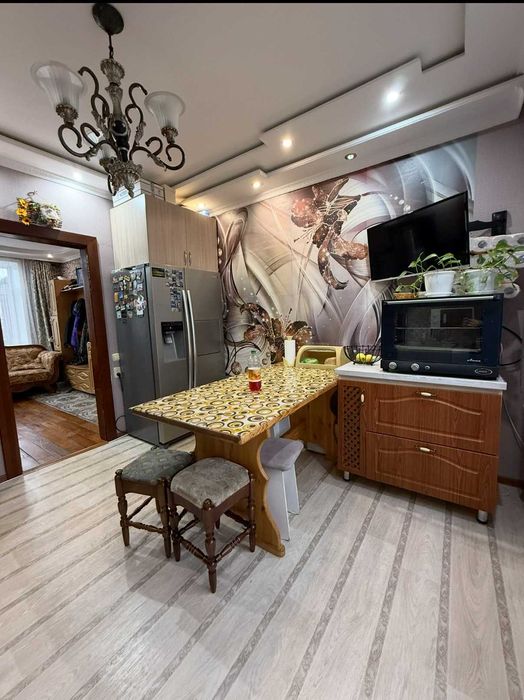 Продам коттедж с коммерческой баней