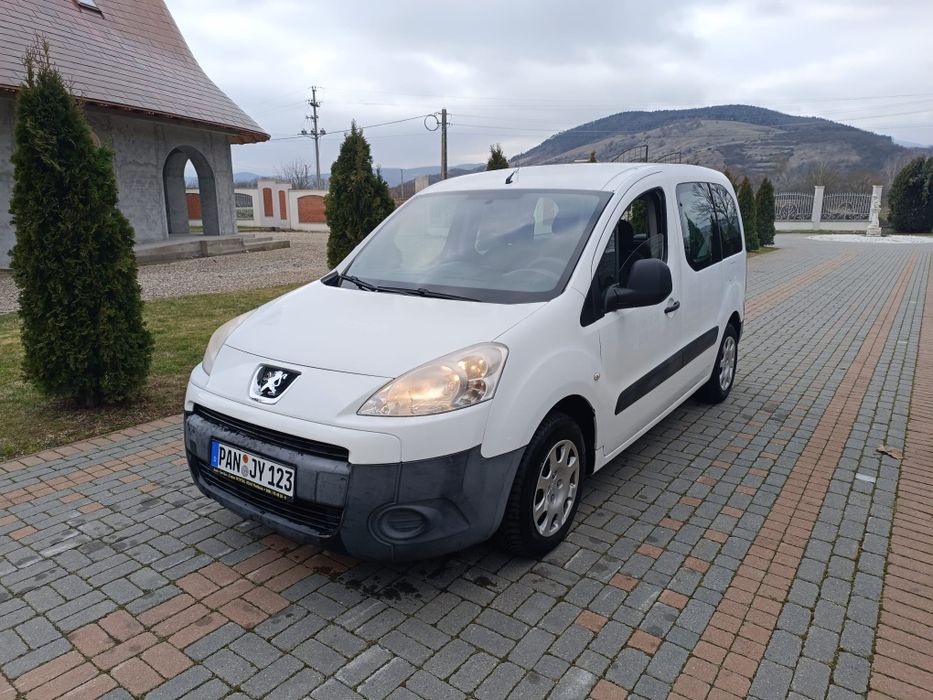 Peugeot patner 5locuri af 2012 euro5 2999euro