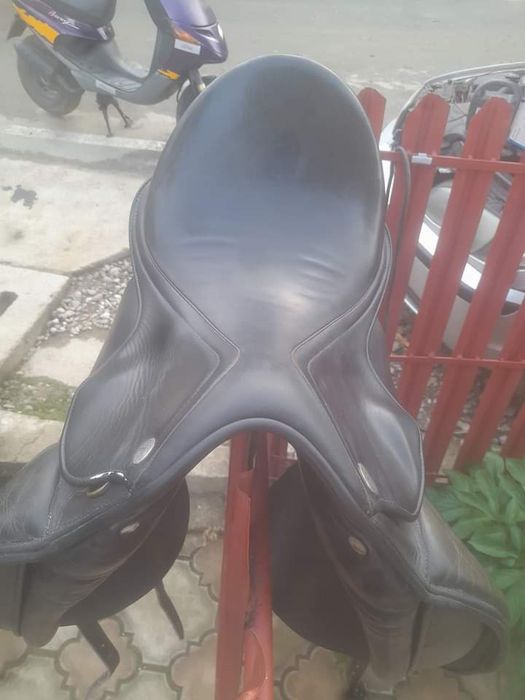 Vând șa  calarie din piele adusa din germania