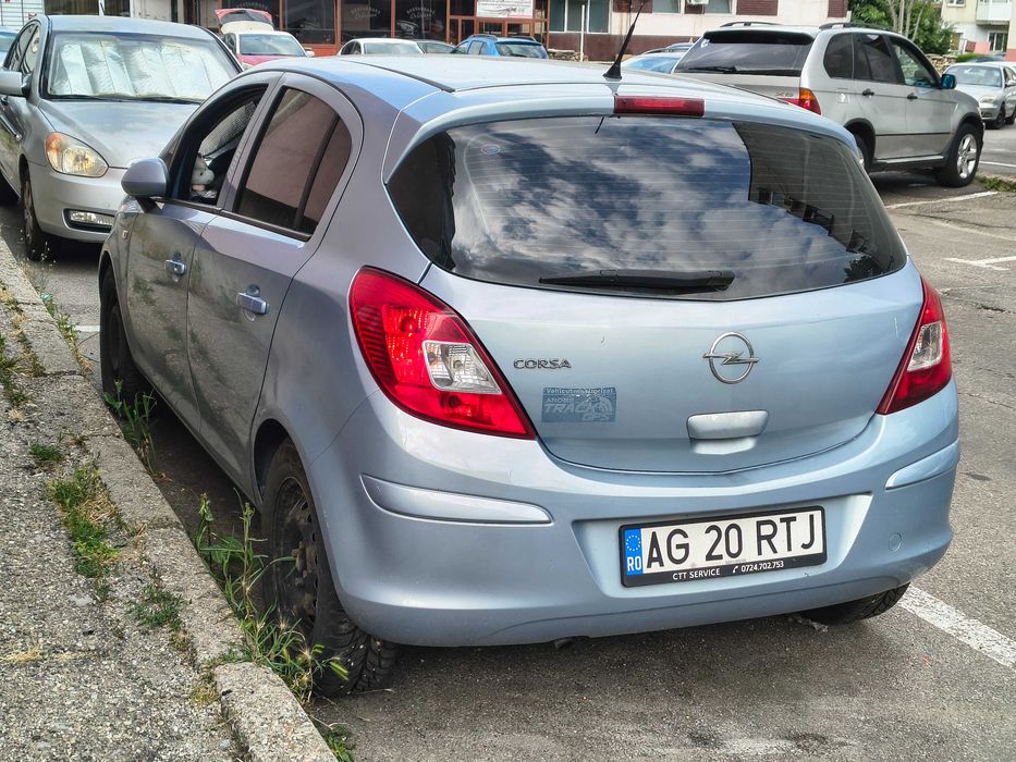 Opel corsa benzina