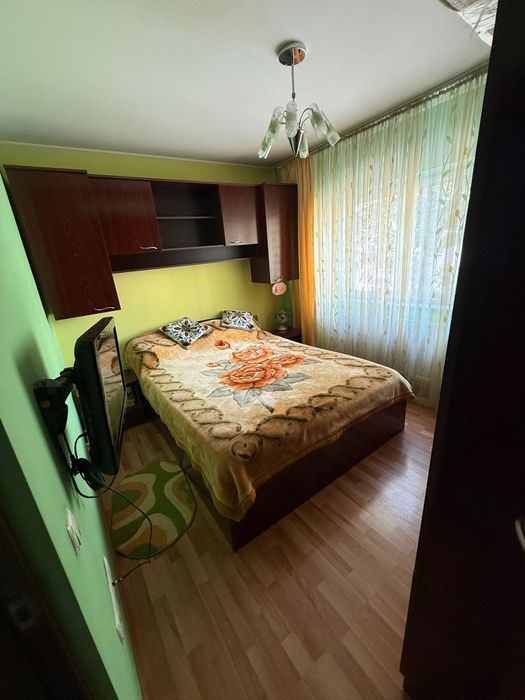 Apartament 2 camere decomandat Et. 1 - Lucian Blaga Bl. A42/1