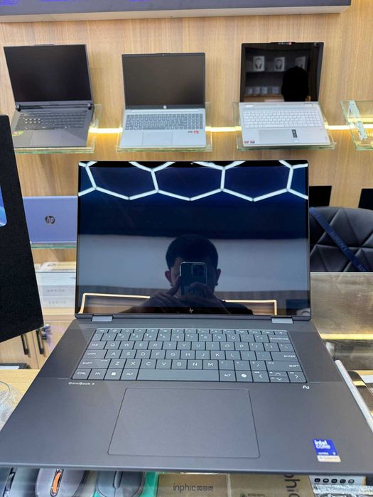 HP OmniBook X Flip 16 Intel Core Ultra 7 16" 3K OLED Touch 16/512 +PEN